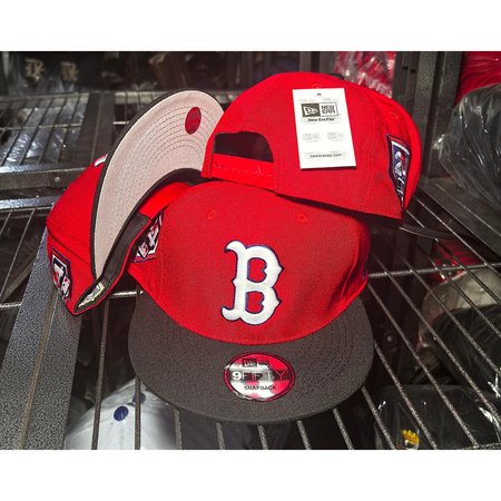 Boston Red Sox Snapback Hat